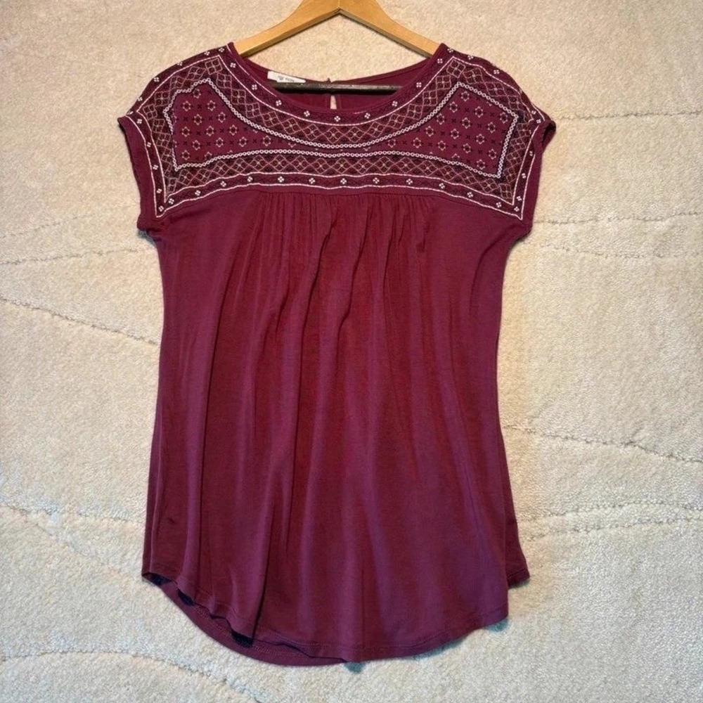 Maurices Women's Medium Burgundy Boho Printed Yoke Tunic Top *
